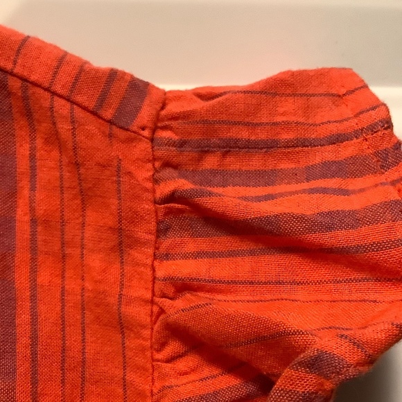 Universal Thread| 100 Cotton Wmns Medium Flutter Sleeves Faux Wrap Crop Top NWT - Picture 2 of 8